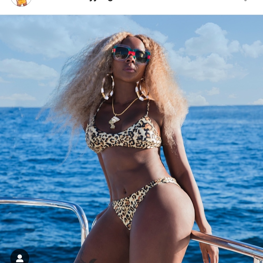 Bikini